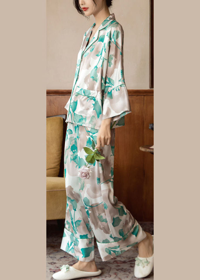 Vintage Style Garment with a Modern Fit