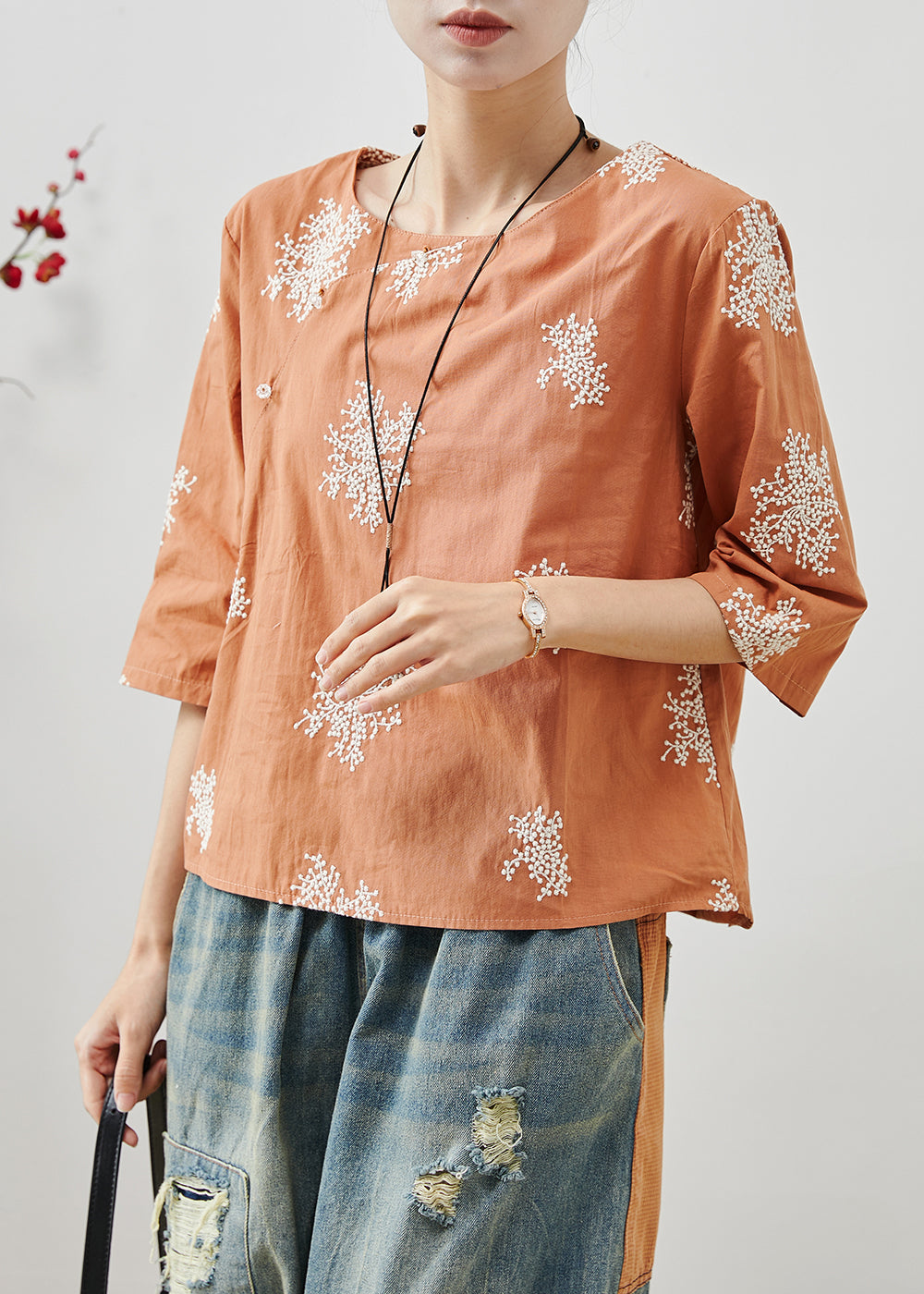 Polished Top with an Effortless Classic Look