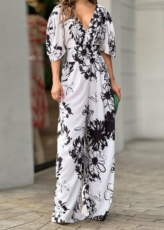 Sophisticated Garment with a Clean Classic Look