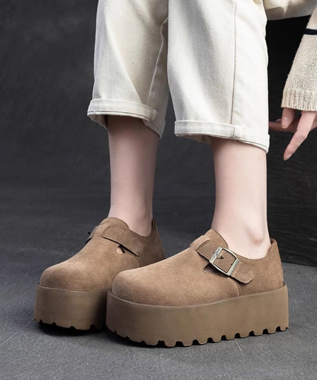 Graceful Orthopedic Shoes for Modern Look
