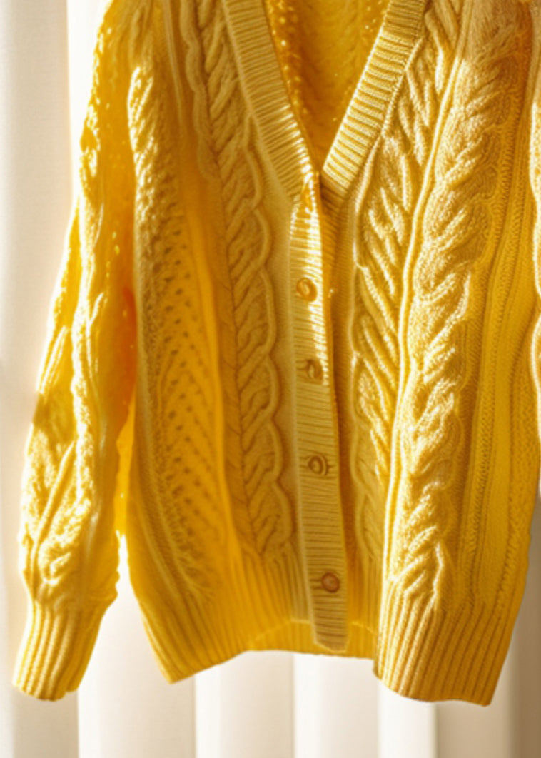 Gracefully Styled Cardigan for Any Occasion