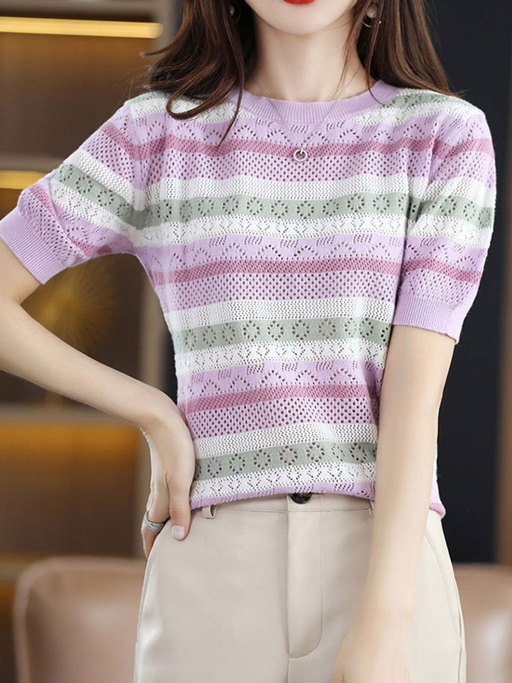 Classic Vintage Sweater with a Flattering Fit
