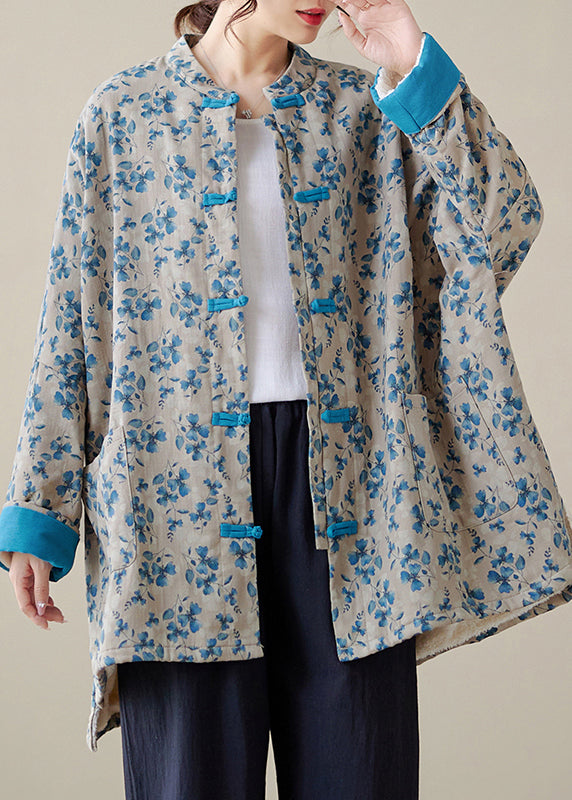 Gracefully Styled Coat for Any Occasion