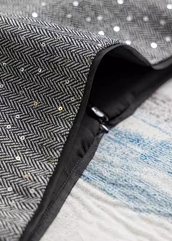 Gracefully Styled Garment for Any Occasion