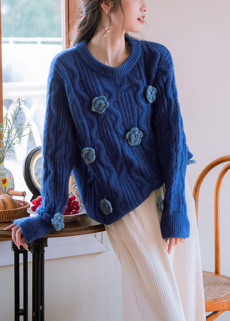 Beautifully Finished Sweater in a Timeless Design