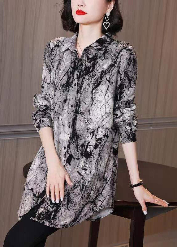 Gracefully Styled Blouse for Any Occasion