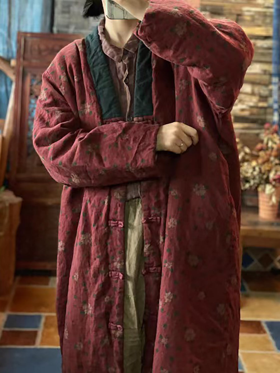 Gracefully Styled Coat for Any Occasion