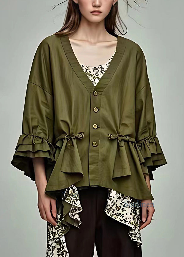 Effortlessly Elegant Coat with a Timeless Design