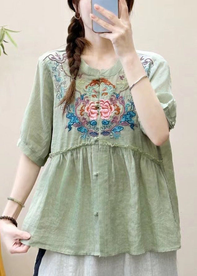 Effortlessly Elegant Shirt with a Timeless Design