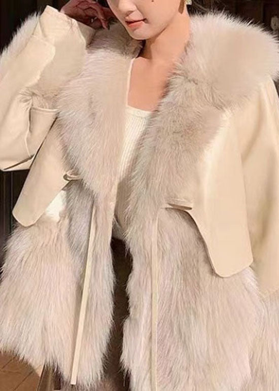 Elegantly Styled Jacket for Everyday Wear