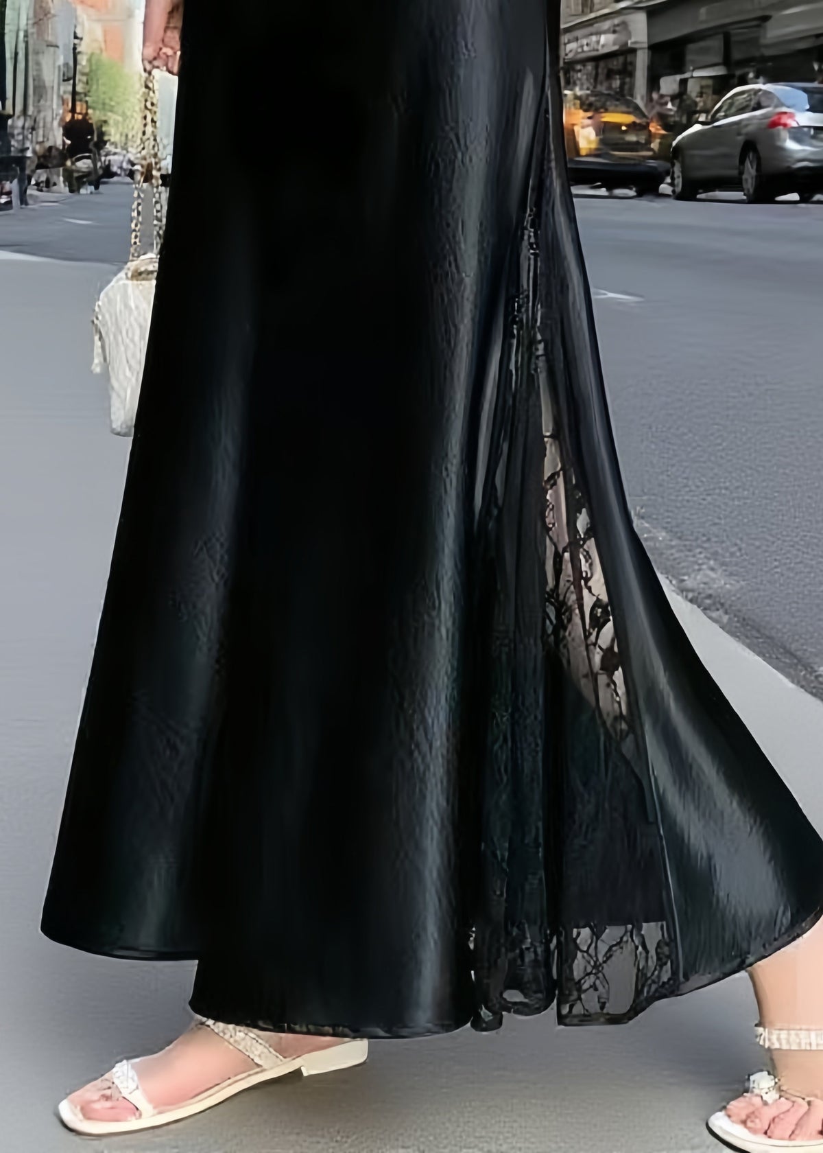 Beautifully Finished Garment in a Timeless Design