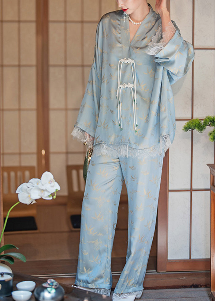 Subtly Elegant Garment with a Refined Vintage Look