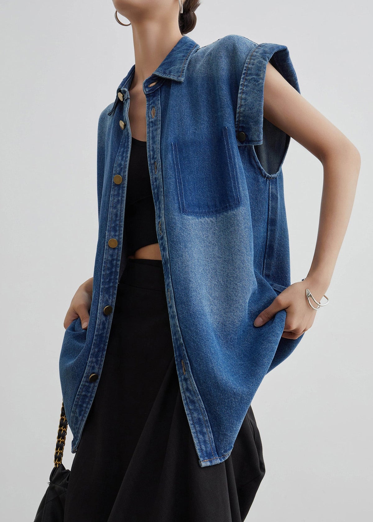 Gracefully Styled Coat for Any Occasion