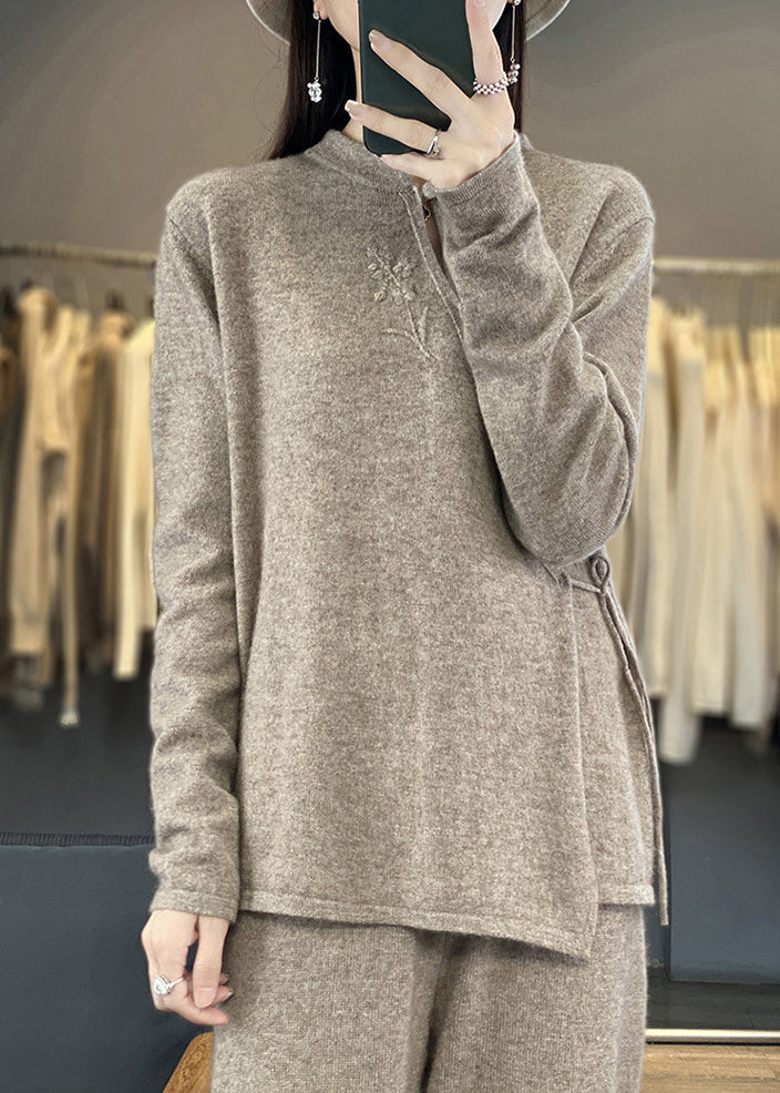 Classic Vintage Top with a Flattering Fit