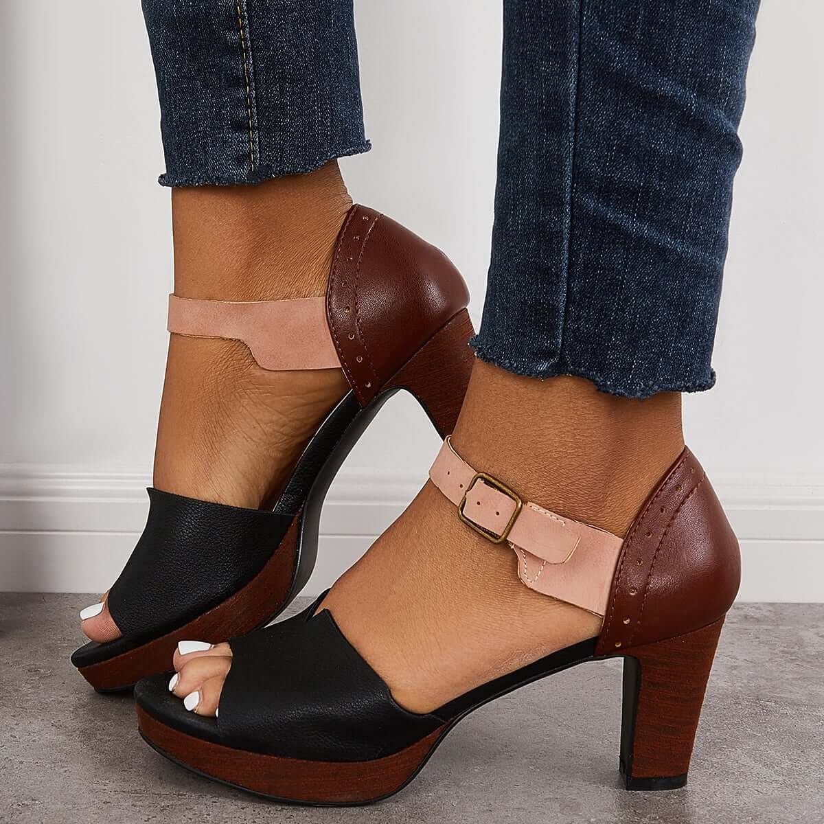 Comfortable Orthopedic Sandals for Daily Wear