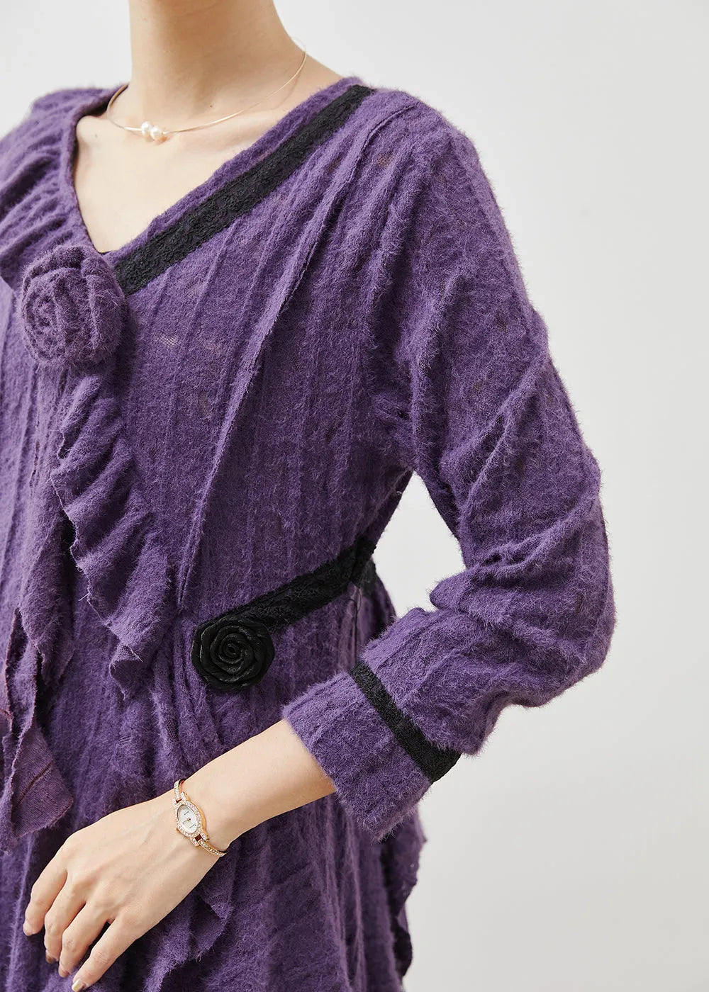 Beautifully Crafted Dress in a Classic Style