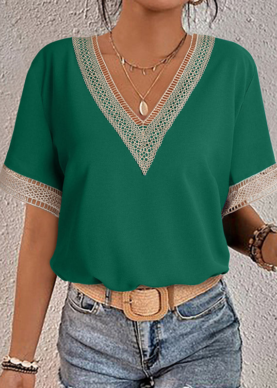 Classic Vintage Top with a Flattering Fit