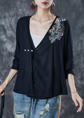 Sophisticated Blouse with a Clean Classic Look