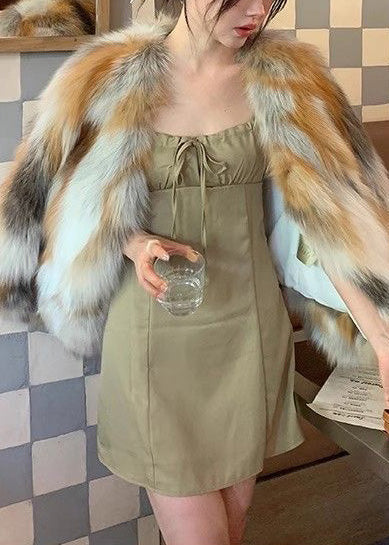 A Vintage Style Coat with Delicate Timeless Details