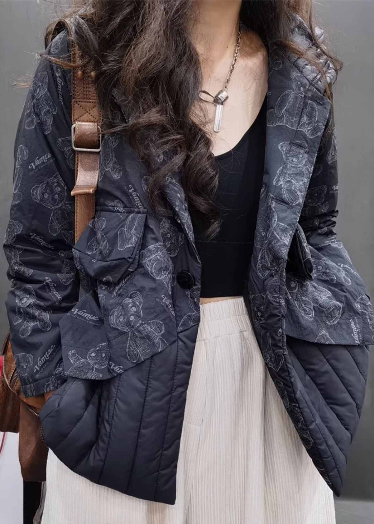 Well Tailored Jacket with a Graceful Silhouette