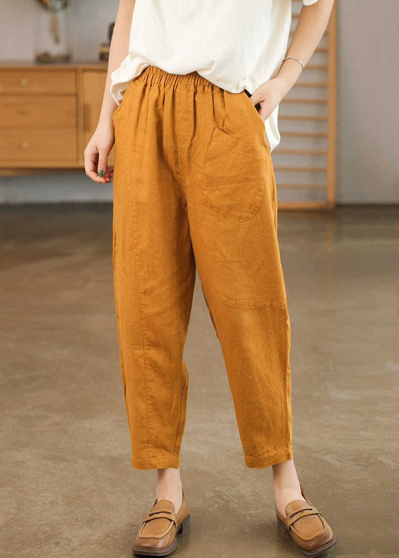 Effortlessly Elegant Pants with a Timeless Design