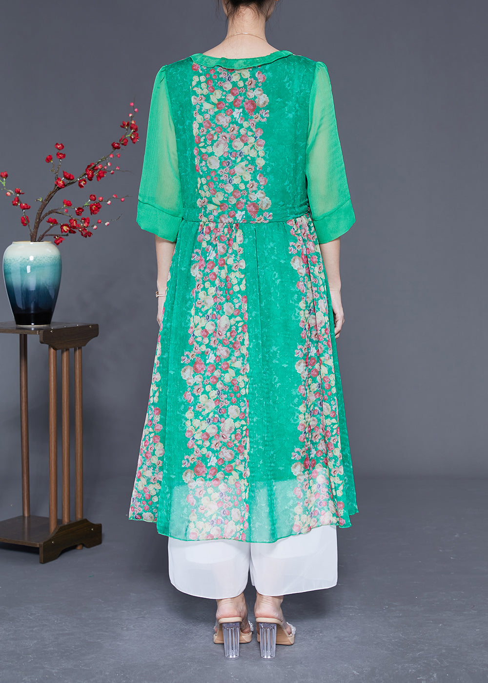 Classic Vintage & Enduringly Stylish Dress