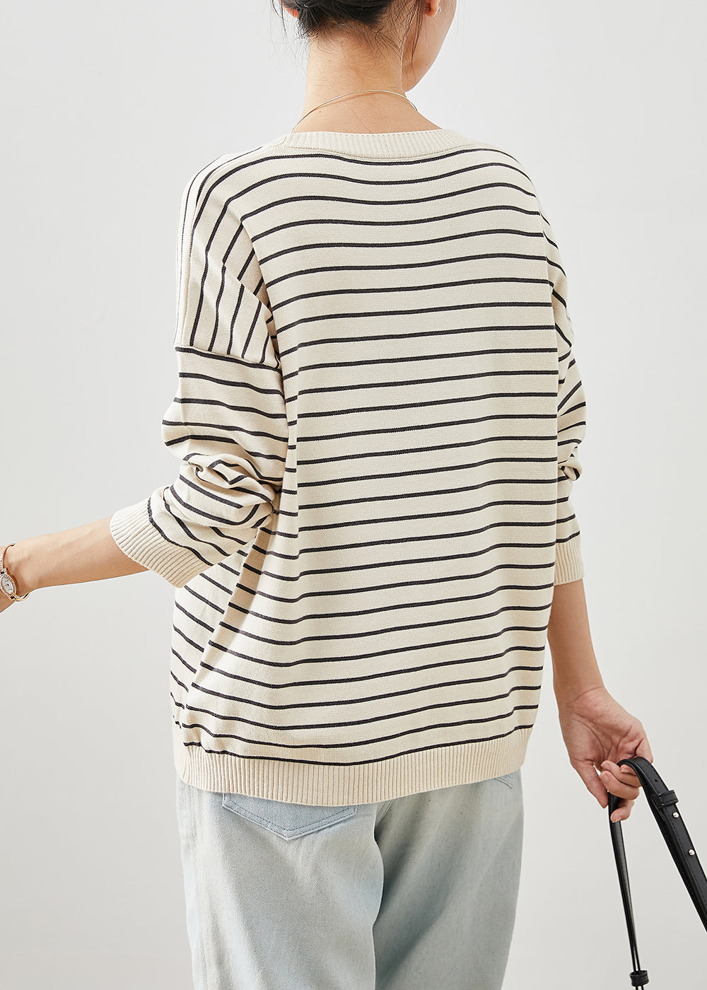 Beautifully Finished Sweater in a Timeless Design