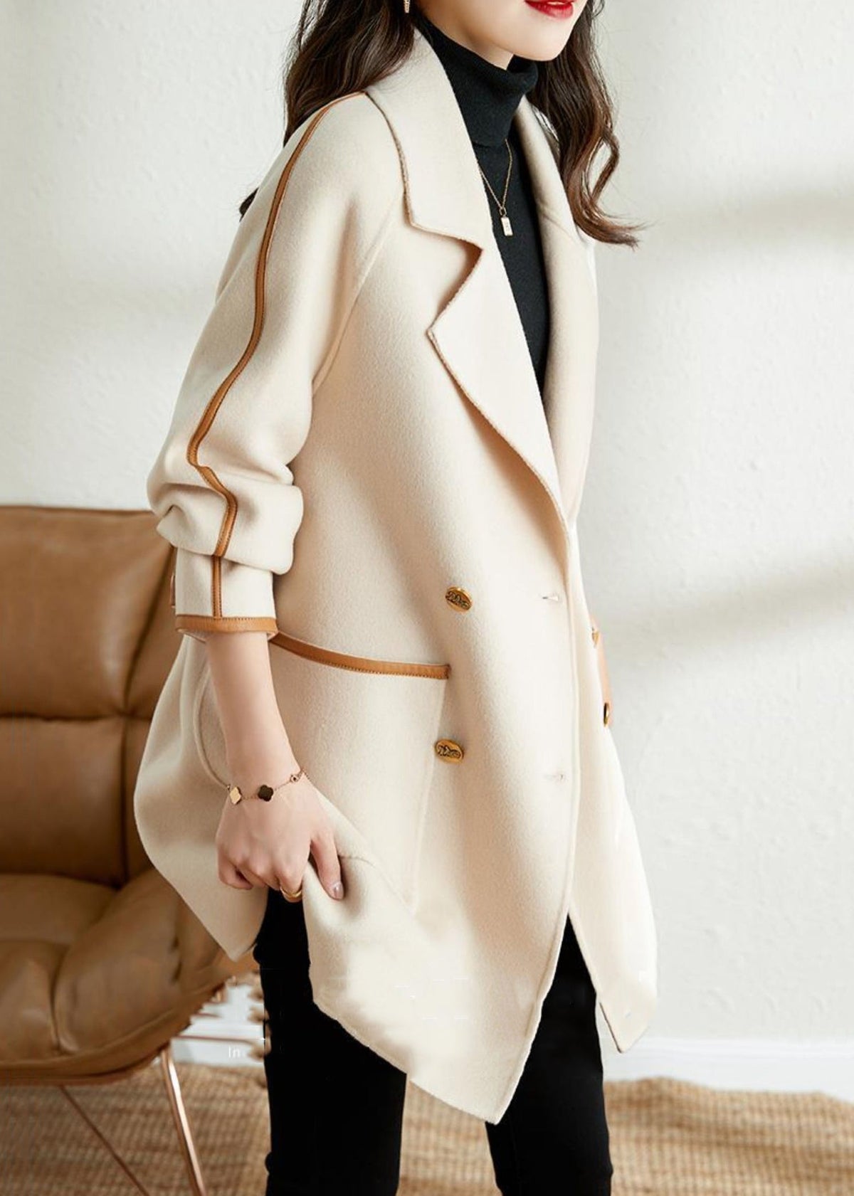 Sophisticated Coat with a Clean Classic Look