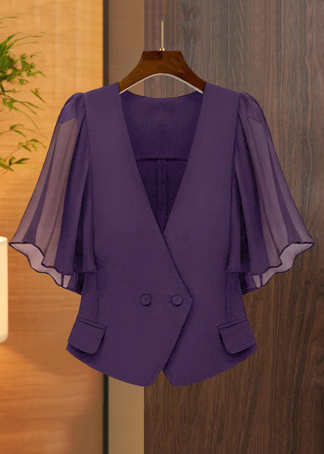 Gracefully Styled Coat for Any Occasion