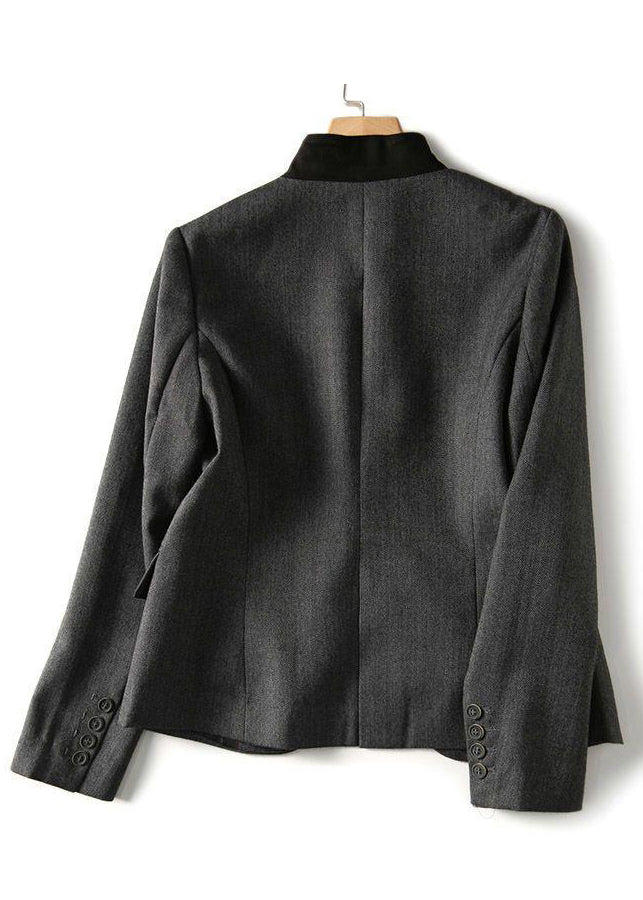 Sophisticated Coat with a Clean Classic Look