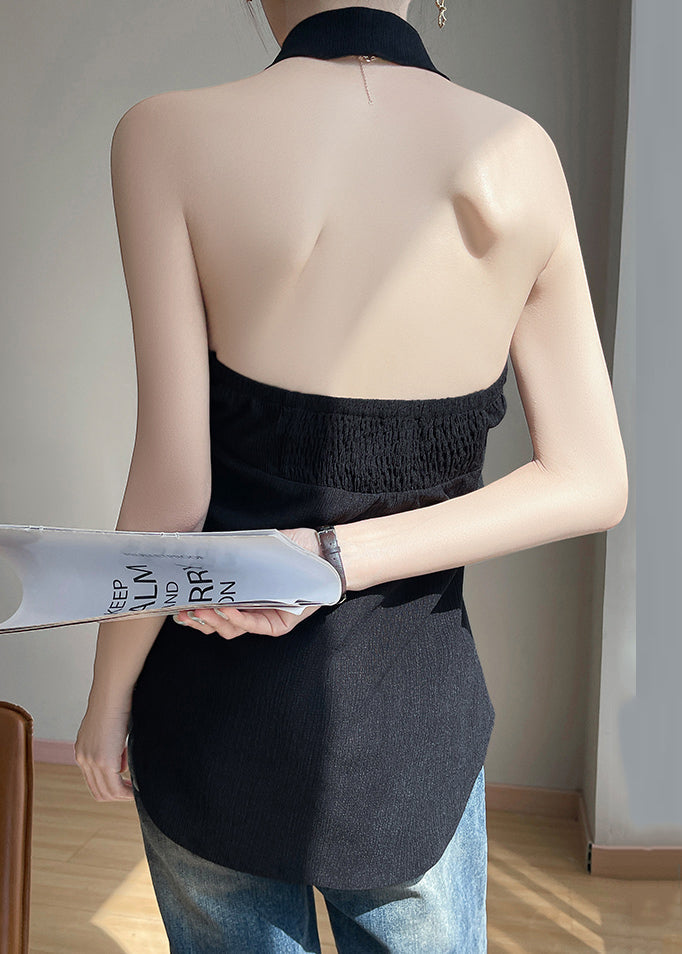 Beautifully Finished Blouse in a Timeless Design