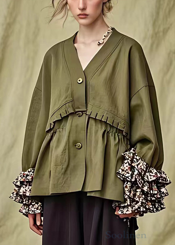 Classic Vintage & Enduringly Stylish Coat