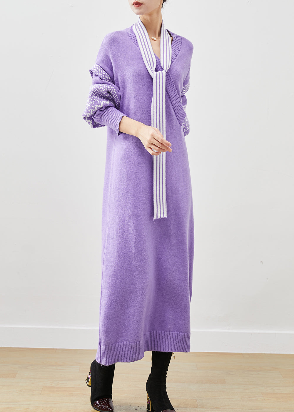 Classic Vintage Sweater with a Flattering Fit