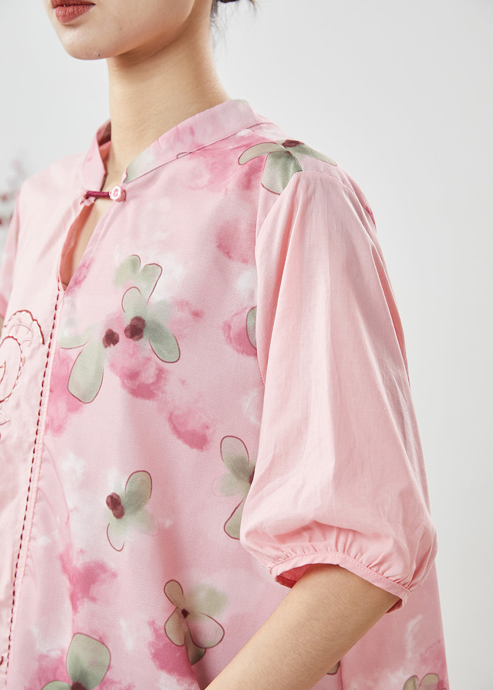 Polished Blouse with an Effortless Classic Look