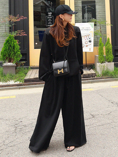 Elegantly Styled Pants for Everyday Wear