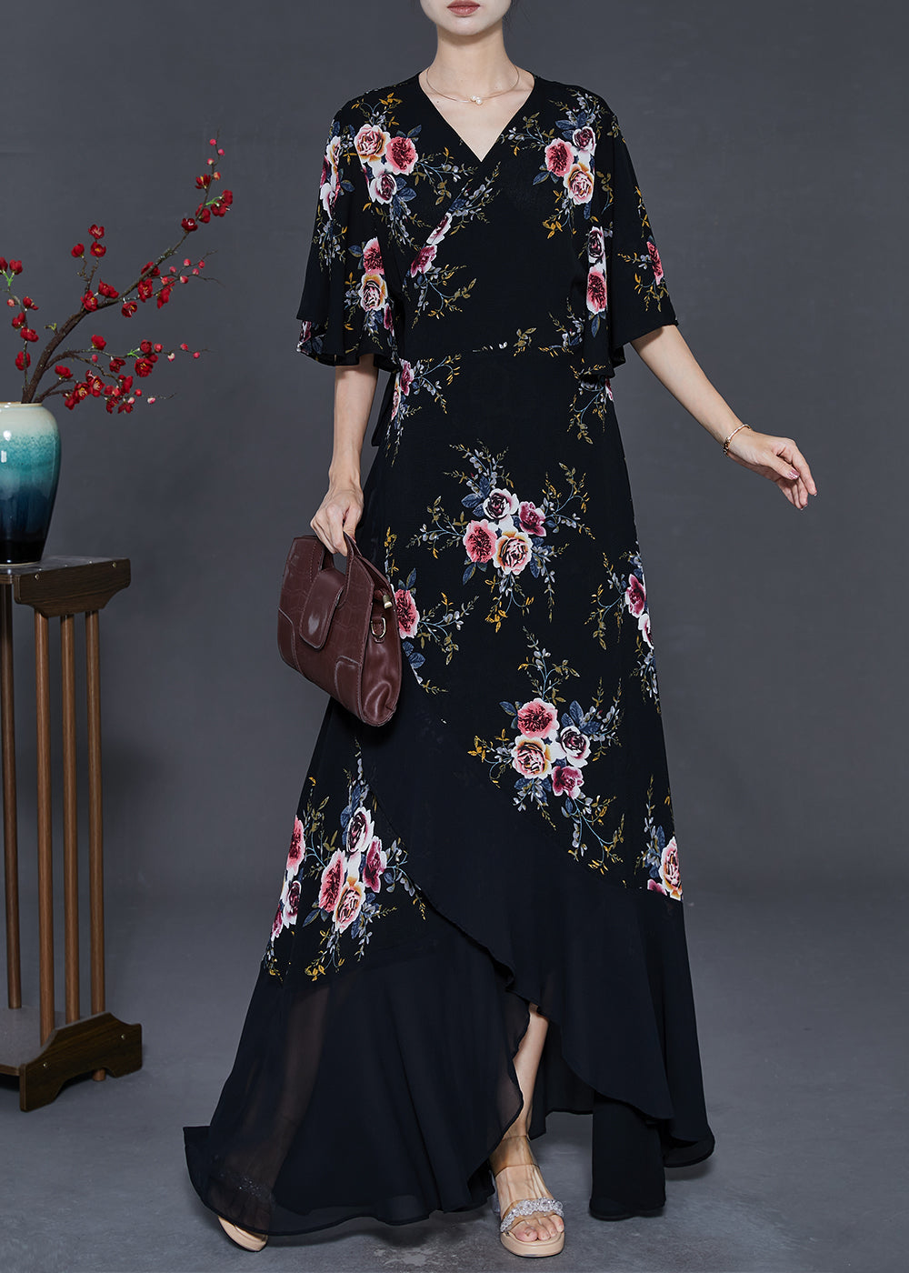 Sophisticated Dress with a Clean Classic Look