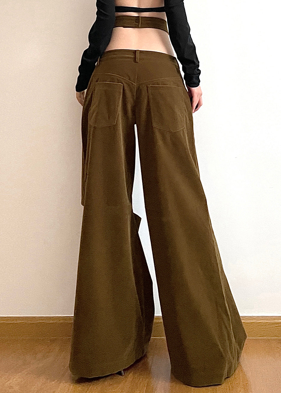 A Vintage Style Pants with Delicate Timeless Details
