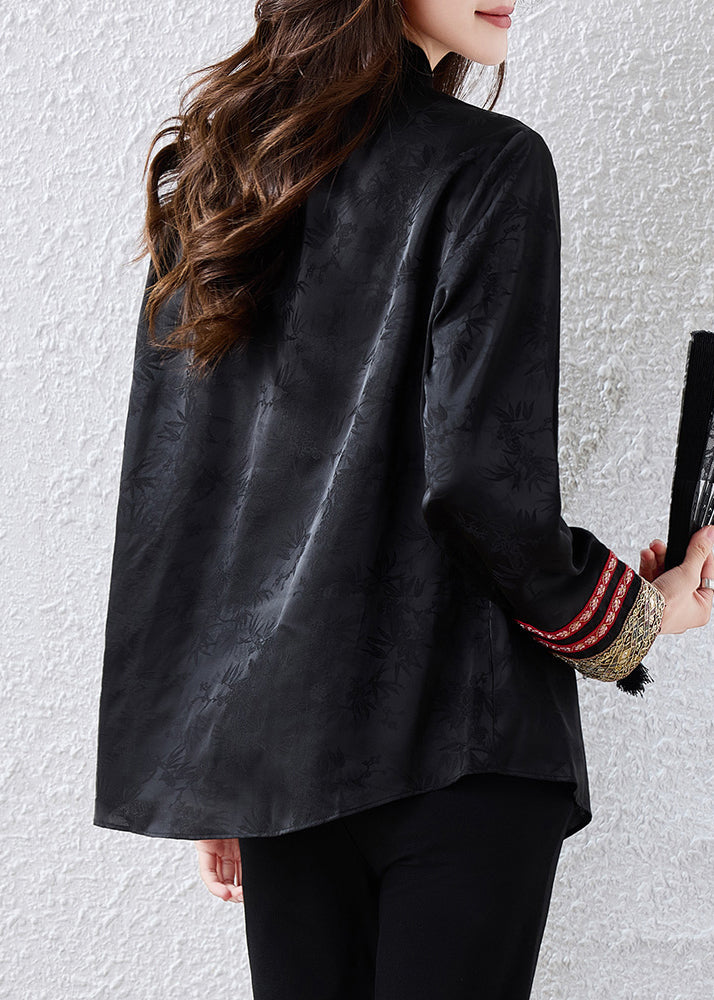 Classic Vintage & Enduringly Stylish Blouse