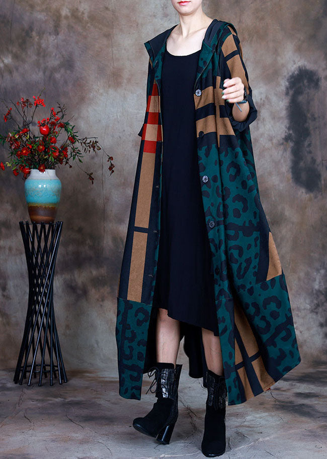 Classic Vintage Coat with a Flattering Fit