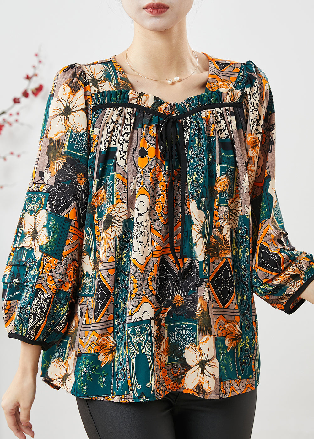 Elegantly Styled Blouse for Everyday Wear