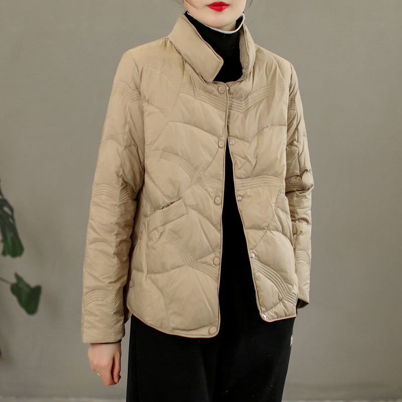 Well Tailored Coat with a Graceful Silhouette