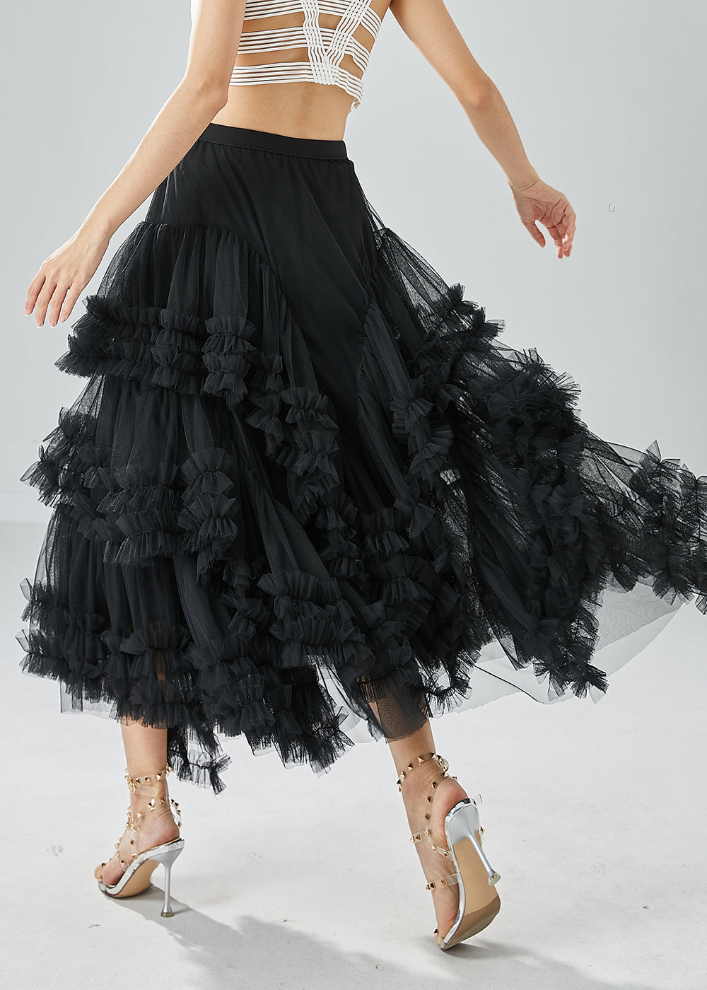 Well Tailored Garment with a Graceful Silhouette