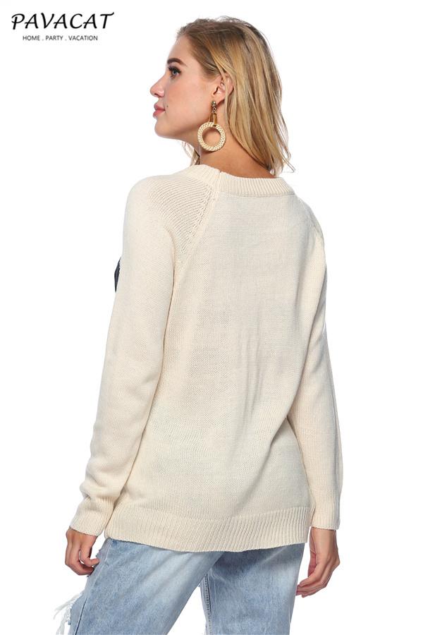 Effortlessly Elegant Sweater with a Timeless Design