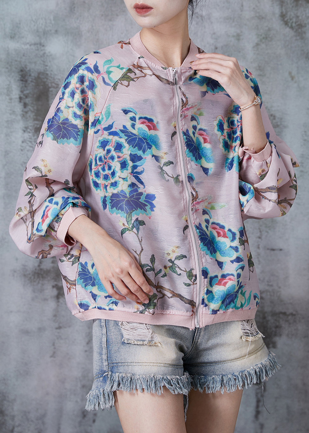 Beautifully Finished Coat in a Timeless Design