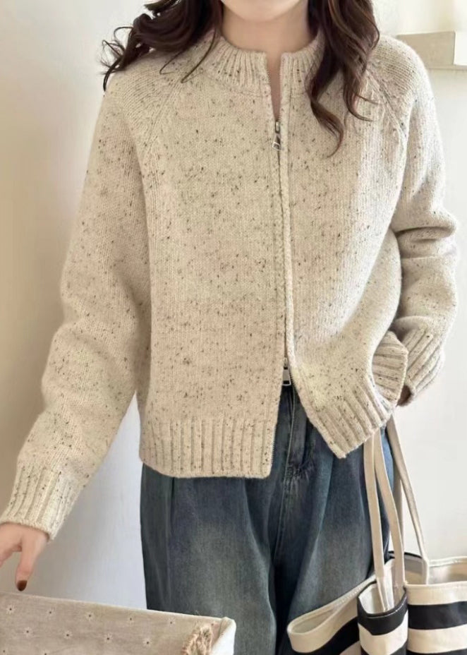 Elegantly Styled Coat for Everyday Wear