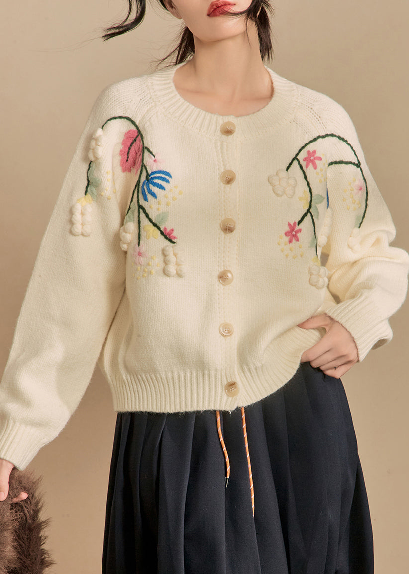 Beautifully Crafted Cardigan in a Classic Style