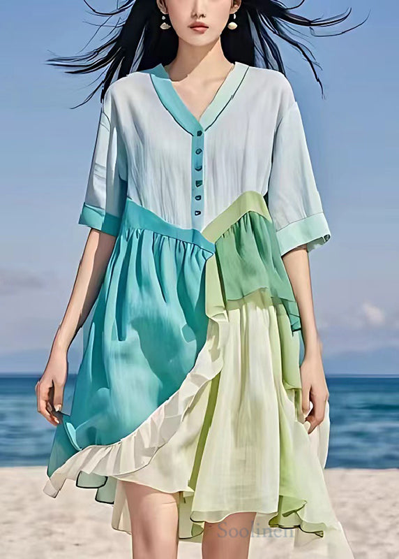 Beautifully Crafted Dress in a Classic Style
