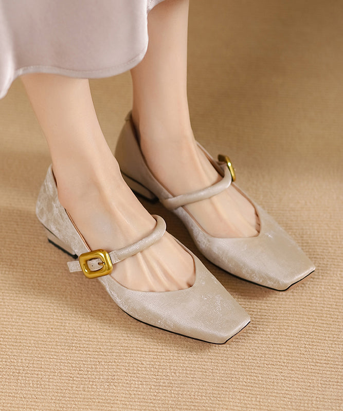 Chic Orthopedic Loafers with Unique Design
