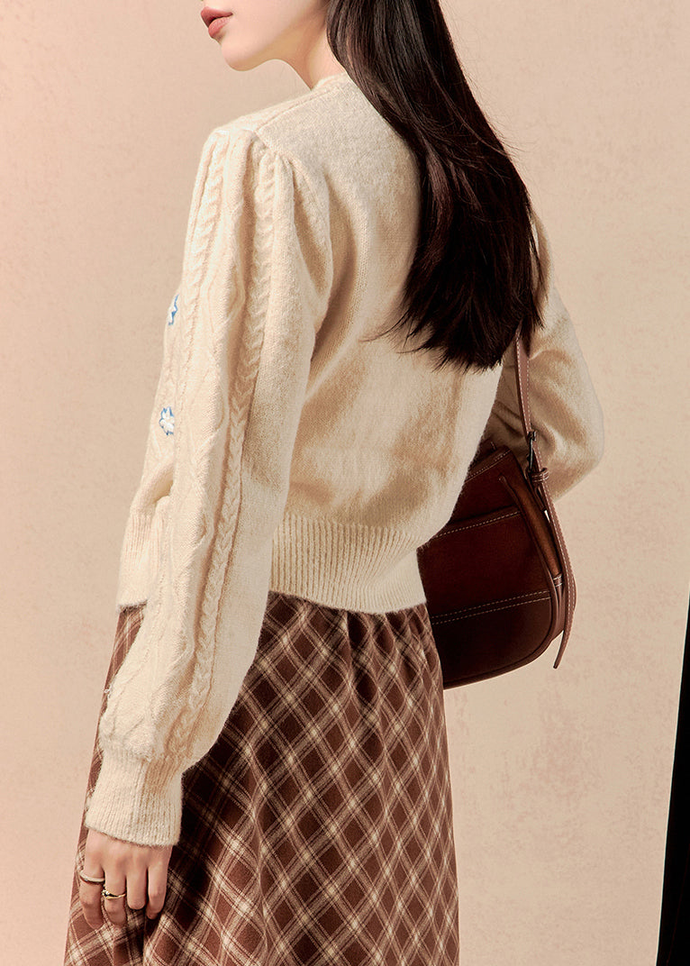 Elegantly Styled Sweater for Everyday Wear