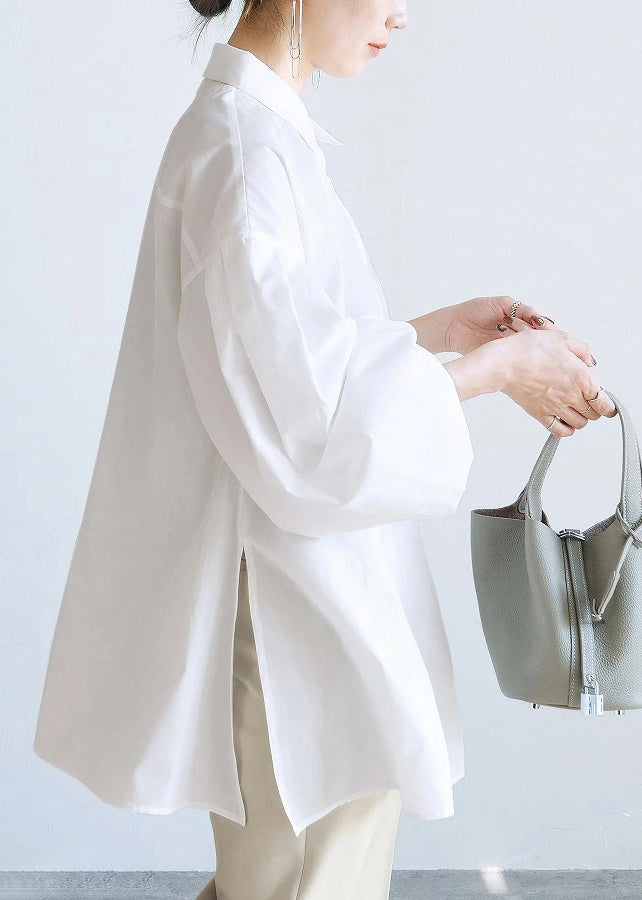 Well Tailored Blouse with a Graceful Silhouette